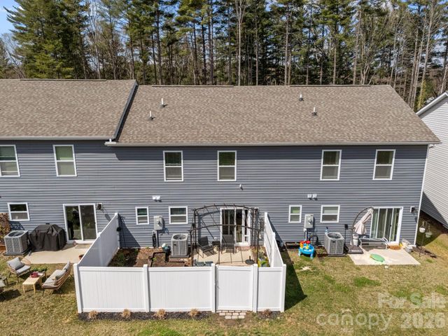 83 Malcolm Court, Candler, NC 28715