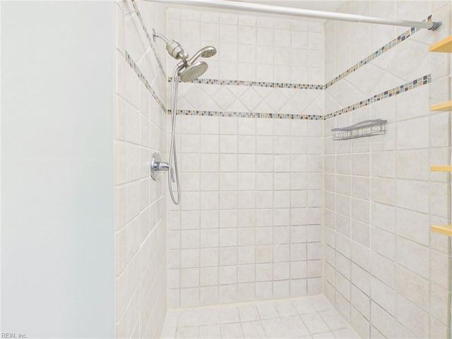 2309 Mooring PL, Virginia Beach, VA 23451