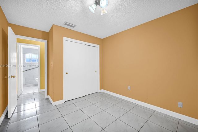 6140 SW 109th Ave, Miami, FL 33173