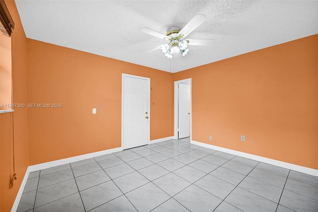 6140 SW 109th Ave, Miami, FL 33173