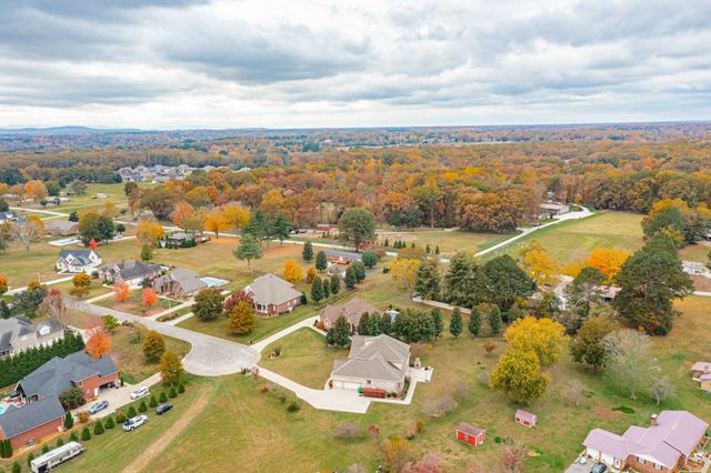 356 Ridgecrest Dr, Winchester, TN 37398