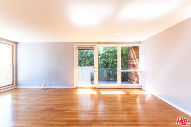 1155 N Clark Street 1, West Hollywood, CA 90069