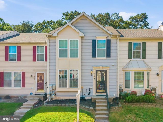 220 FOXTREE DR, Glen Burnie, MD 21061