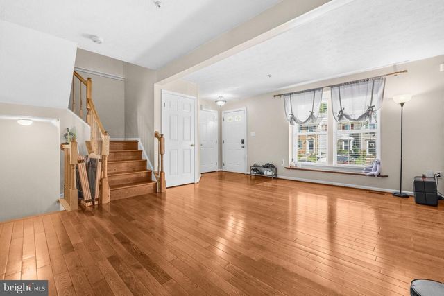 220 FOXTREE DR, Glen Burnie, MD 21061
