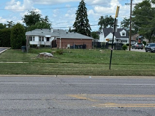 8268 W Lawrence Avenue W, Norridge, IL 60706