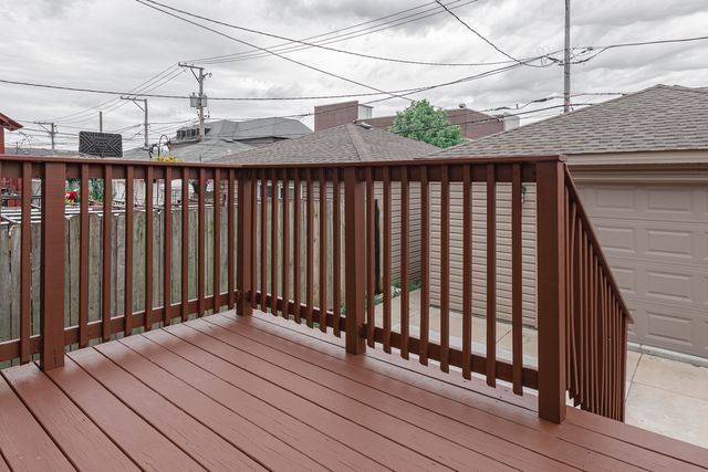 3832 S Emerald Avenue, Chicago, IL 60609