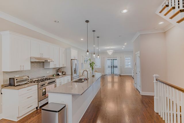 3832 S Emerald Avenue, Chicago, IL 60609