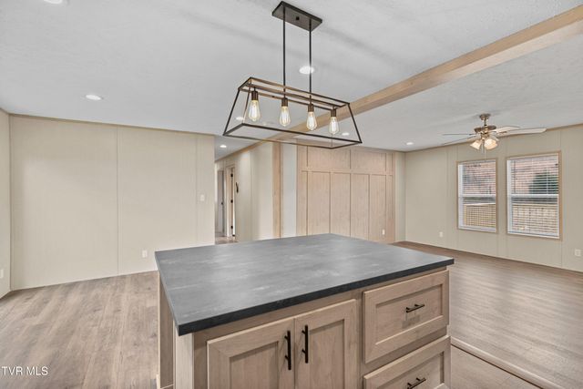 1111 Stanley Valley Road, Rogersville, TN 37857