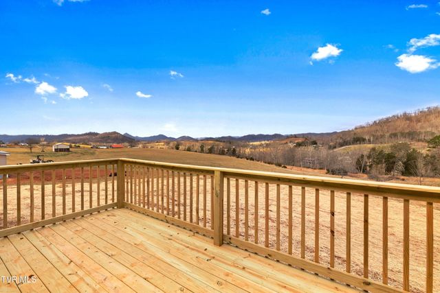 1111 Stanley Valley Road, Rogersville, TN 37857