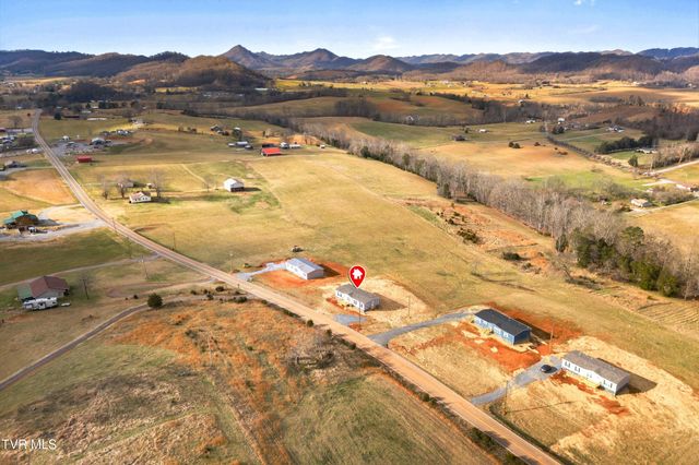 1111 Stanley Valley Road, Rogersville, TN 37857