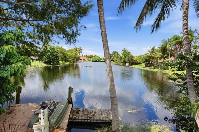 511 NW 104th Ave, Plantation, FL 33324