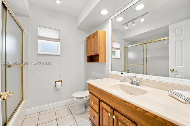 511 NW 104th Ave, Plantation, FL 33324