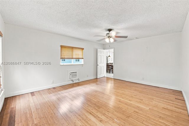 511 NW 104th Ave, Plantation, FL 33324