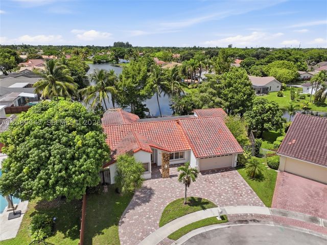 511 NW 104th Ave, Plantation, FL 33324