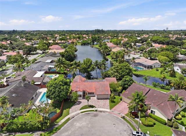 511 NW 104th Ave, Plantation, FL 33324