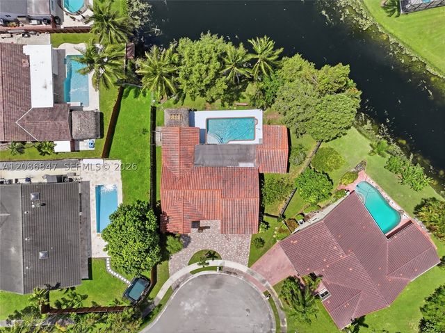 511 NW 104th Ave, Plantation, FL 33324