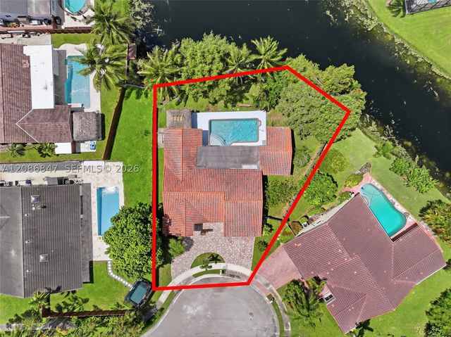 511 NW 104th Ave, Plantation, FL 33324