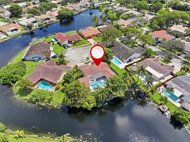 511 NW 104th Ave, Plantation, FL 33324