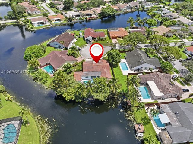 511 NW 104th Ave, Plantation, FL 33324