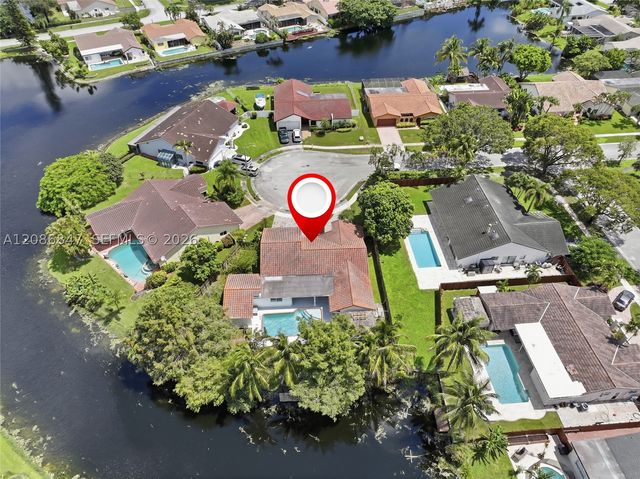 511 NW 104th Ave, Plantation, FL 33324