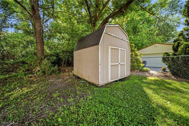 25 S Doan Avenue, Painesville Twp, OH 44077