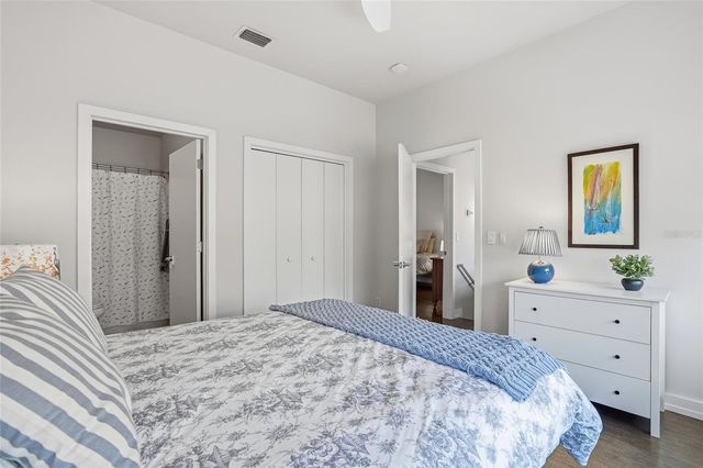 106 FAREHAM PLACE N, St Petersburg, FL 33701