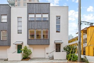 106 FAREHAM PLACE N, St Petersburg, FL 33701