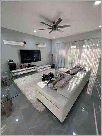 857 Wandering Willow Way, The Acreage, FL 33470