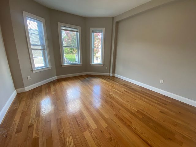 17 Maywood St 3, Boston, MA 02119