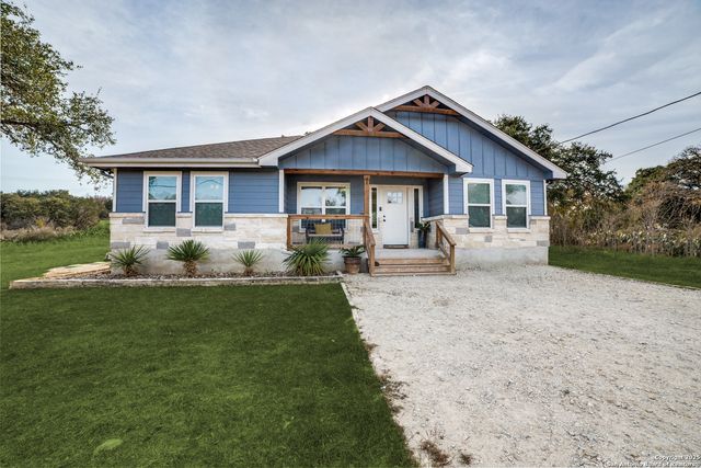 388 Bluff View, Spring Branch, TX 78070