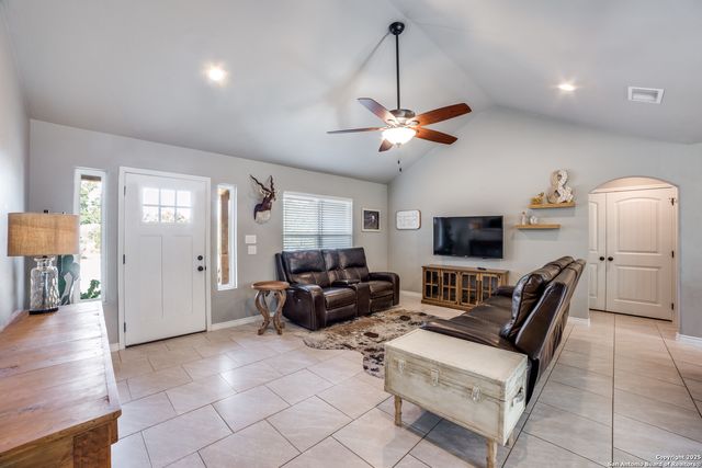 388 Bluff View, Spring Branch, TX 78070