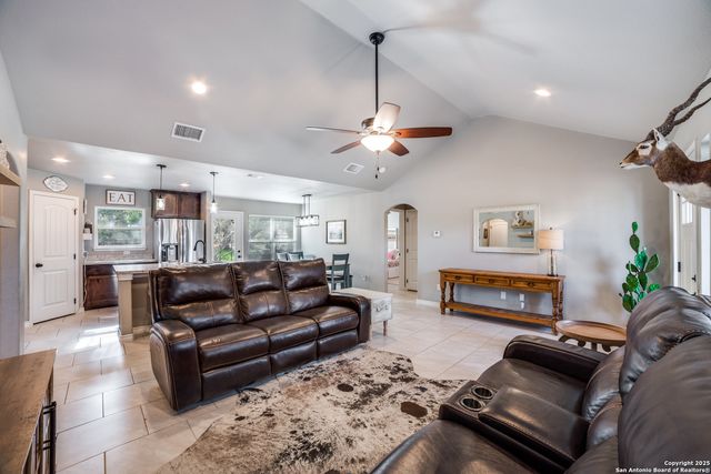 388 Bluff View, Spring Branch, TX 78070