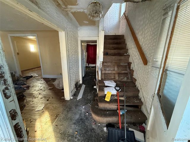 13127 Griggs Street, Detroit, MI 48238