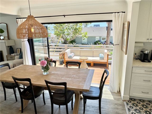 1001 8th Place, Hermosa Beach, CA 90254
