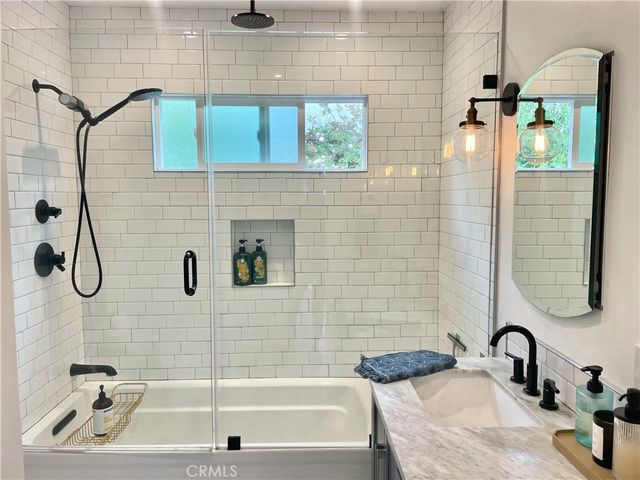 1001 8th Place, Hermosa Beach, CA 90254