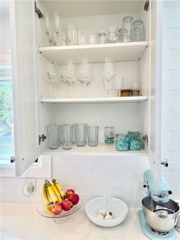 1001 8th Place, Hermosa Beach, CA 90254