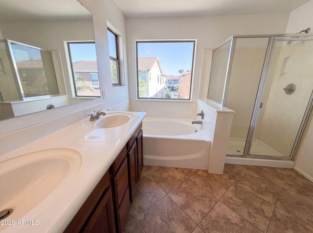 3769 E FLAMINGO Way, Gilbert, AZ 85297