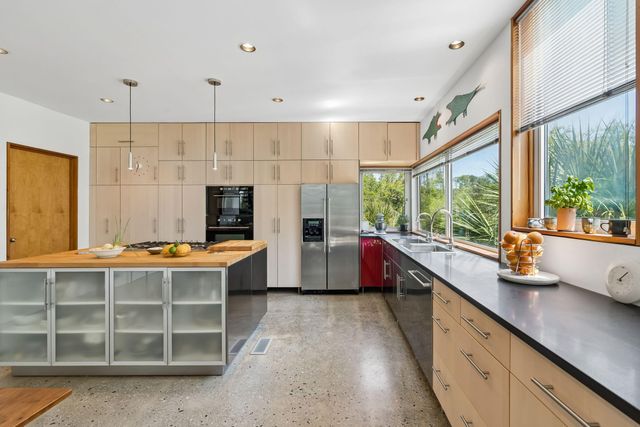 7965 Russell Creek Drive, Edisto Island, SC 29438