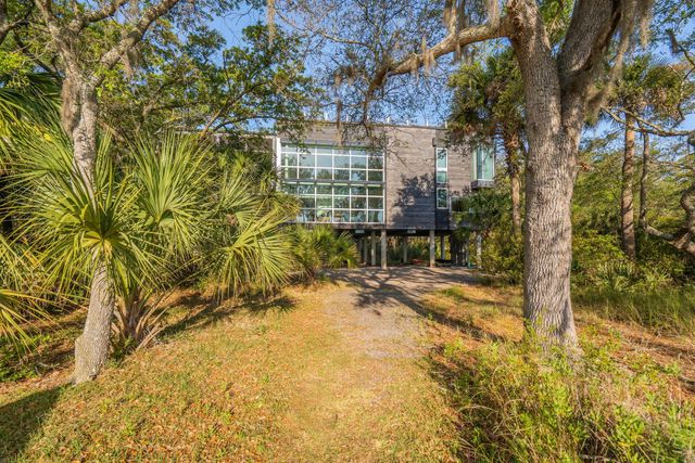 7965 Russell Creek Drive, Edisto Island, SC 29438
