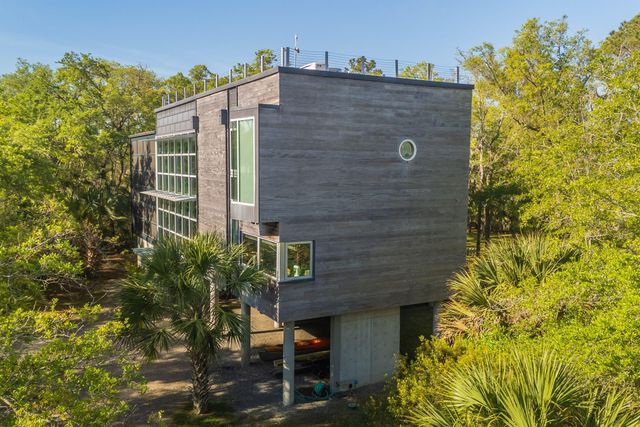 7965 Russell Creek Drive, Edisto Island, SC 29438