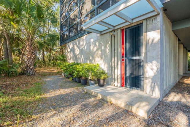 7965 Russell Creek Drive, Edisto Island, SC 29438