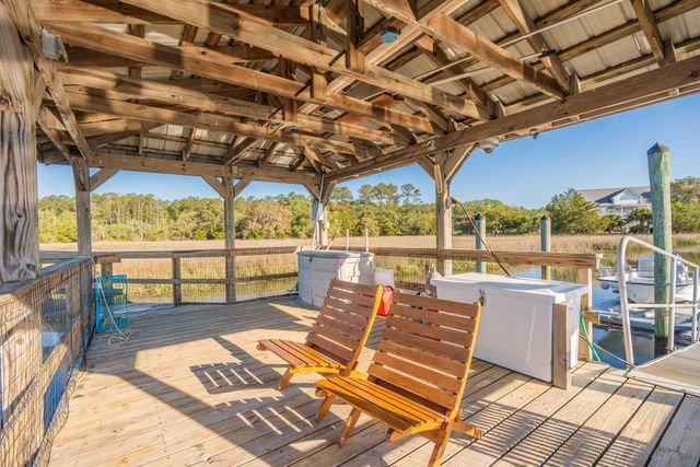 7965 Russell Creek Drive, Edisto Island, SC 29438