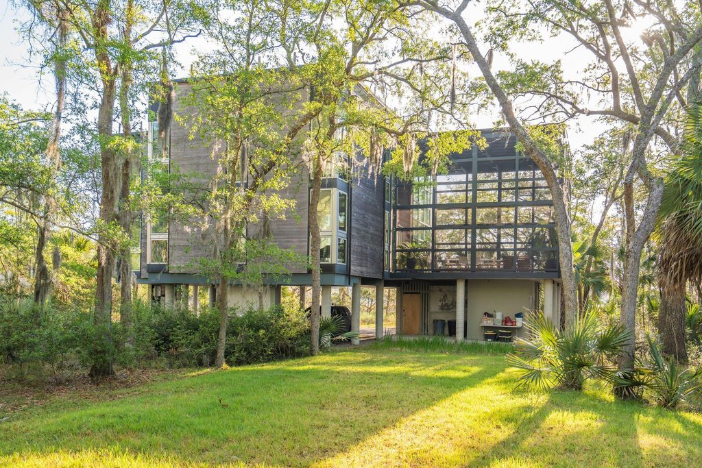 7965 Russell Creek Drive, Edisto Island, SC 29438