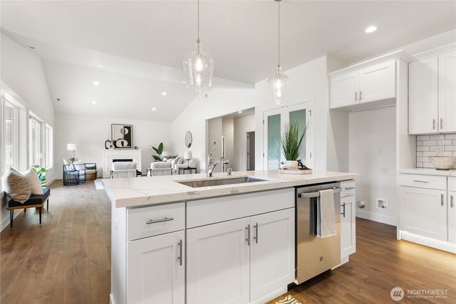 11329 Elks Landing Court SE, Yelm, WA 98597