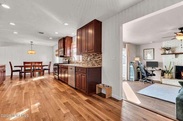 553 Vaughn Avenue, Forked River, NJ 08731