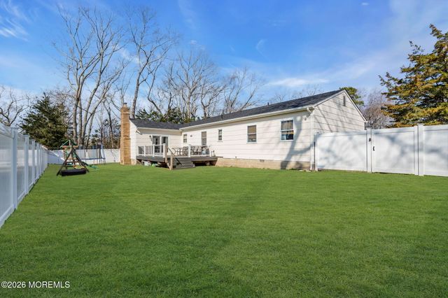 553 Vaughn Avenue, Forked River, NJ 08731