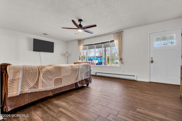 553 Vaughn Avenue, Forked River, NJ 08731