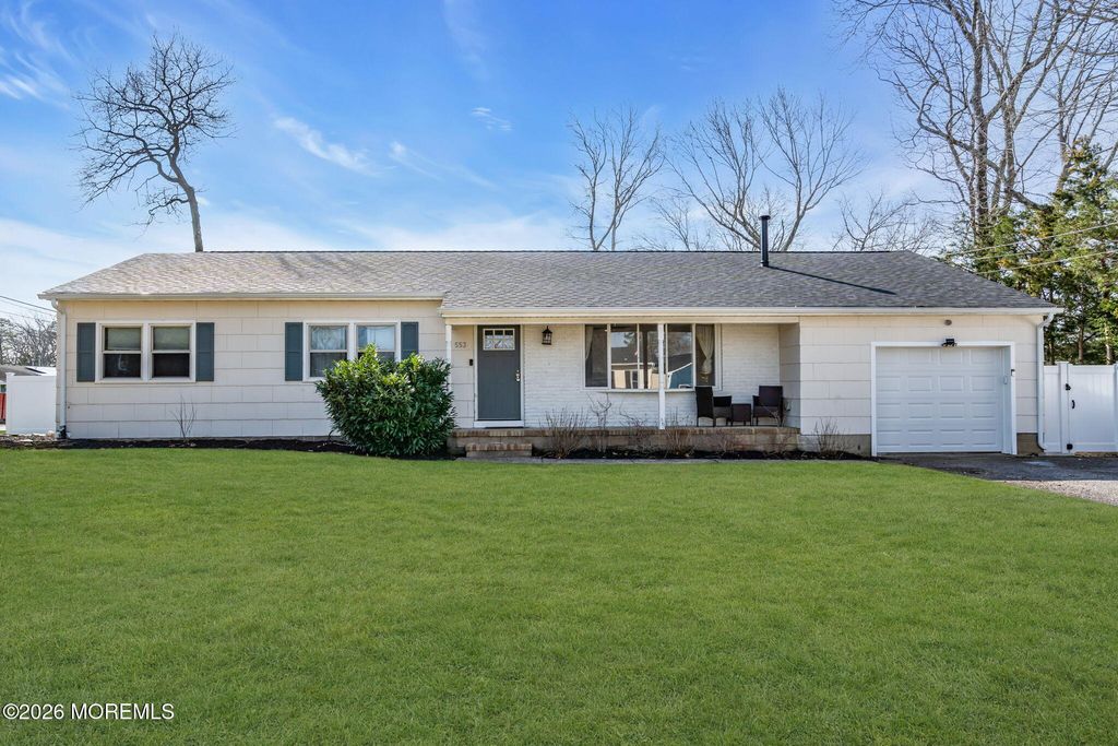 553 Vaughn Avenue, Forked River, NJ 08731