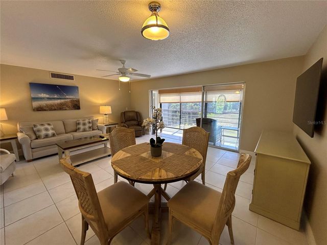 4040 IRONWOOD CIRCLE 404F, Bradenton, FL 34209
