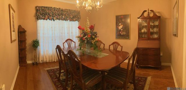 5242 River Meadow Dr, Baton Rouge, LA 70820